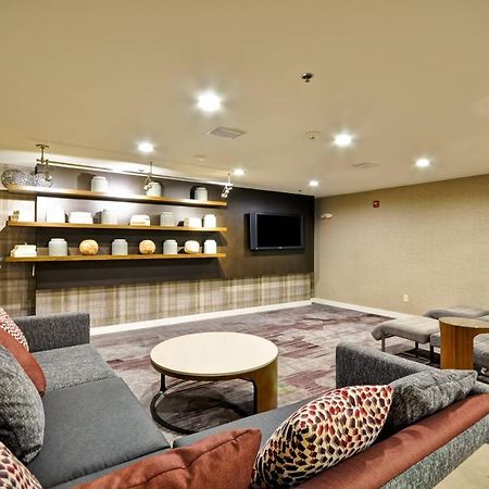 Courtyard By Marriott Jacksonville Airport/ Northeast Exterior foto