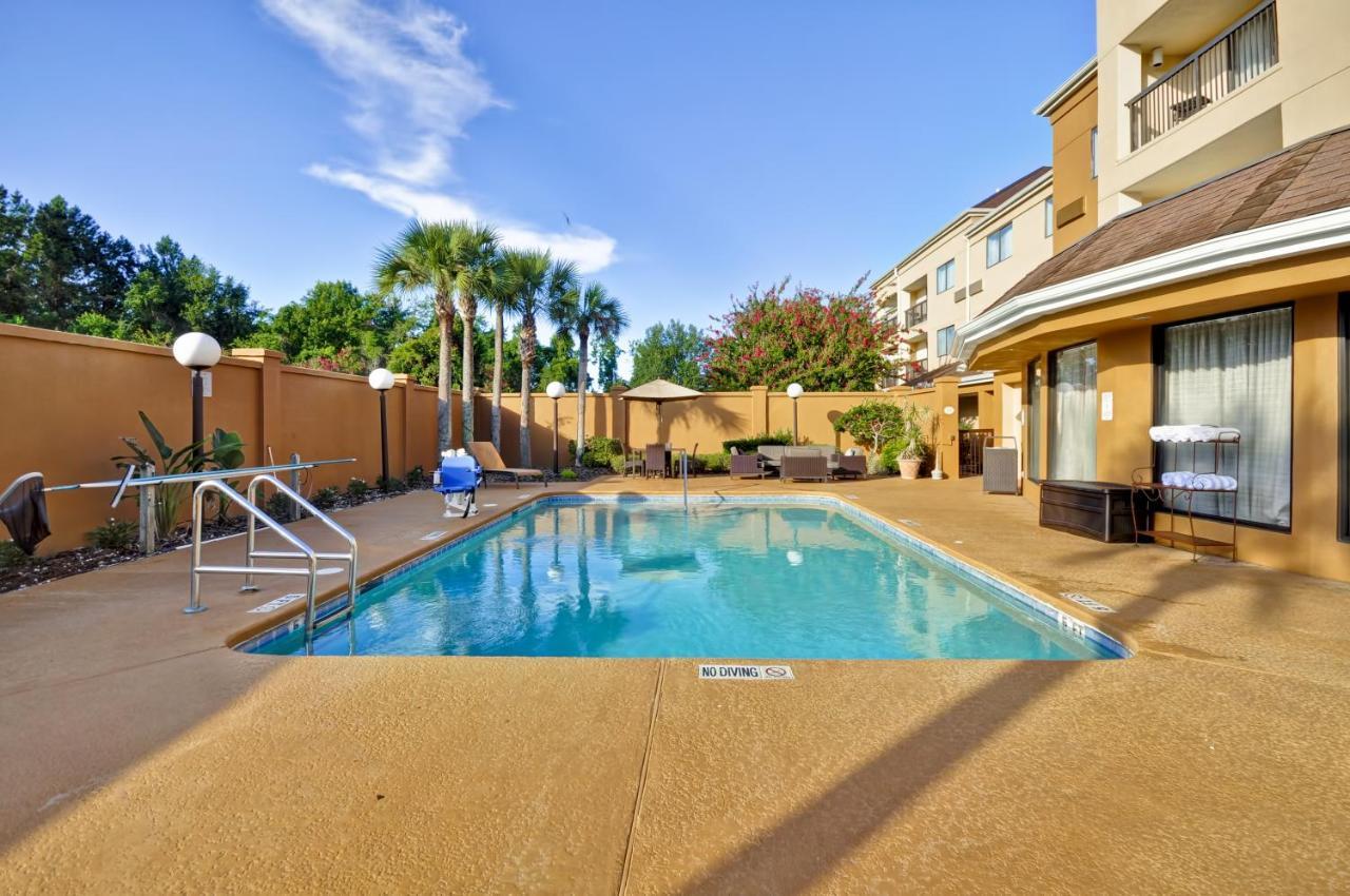 Courtyard By Marriott Jacksonville Airport/ Northeast Exterior foto