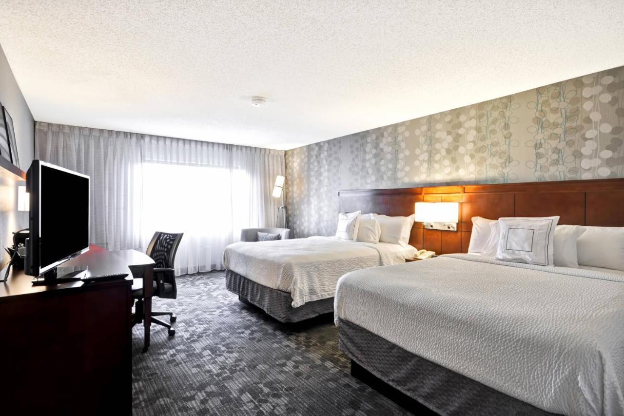 Courtyard By Marriott Jacksonville Airport/ Northeast Exterior foto