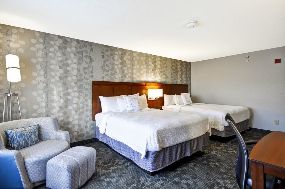 Courtyard By Marriott Jacksonville Airport/ Northeast Exterior foto