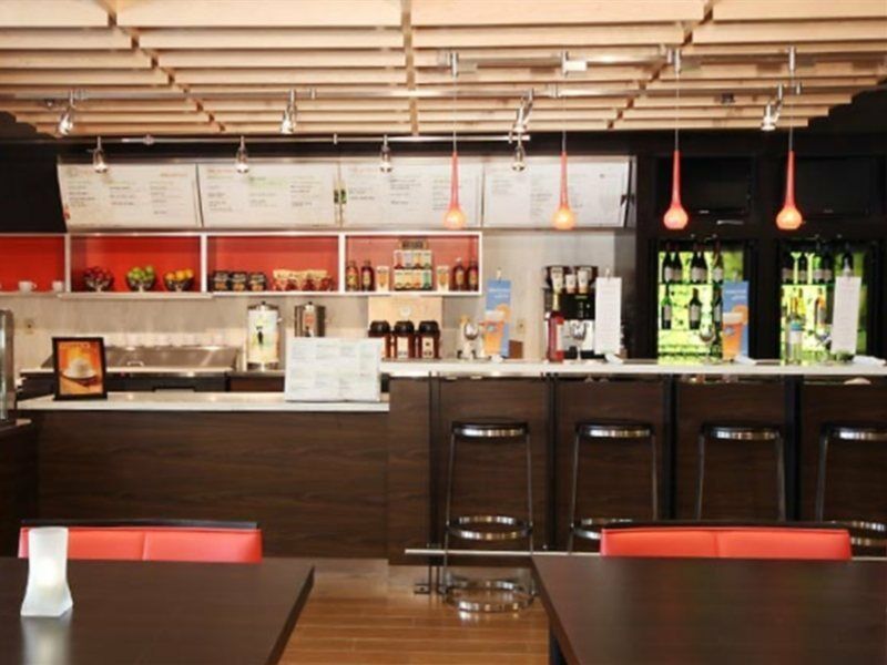 Courtyard By Marriott Jacksonville Airport/ Northeast Exterior foto